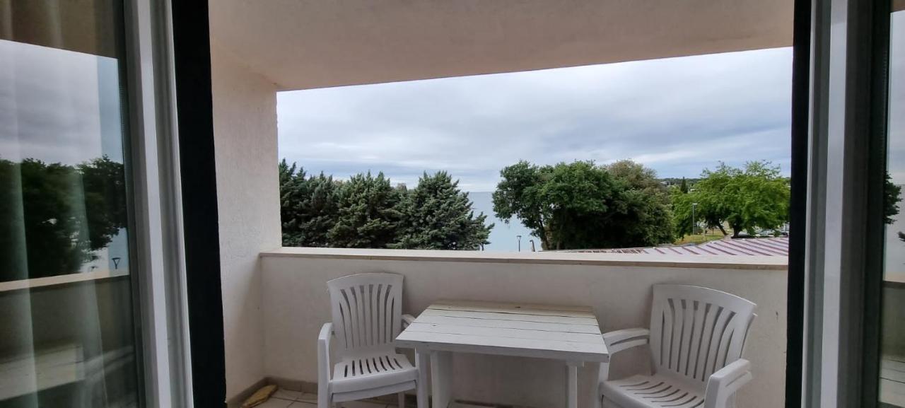 Apartments La Playa Pula Ngoại thất bức ảnh