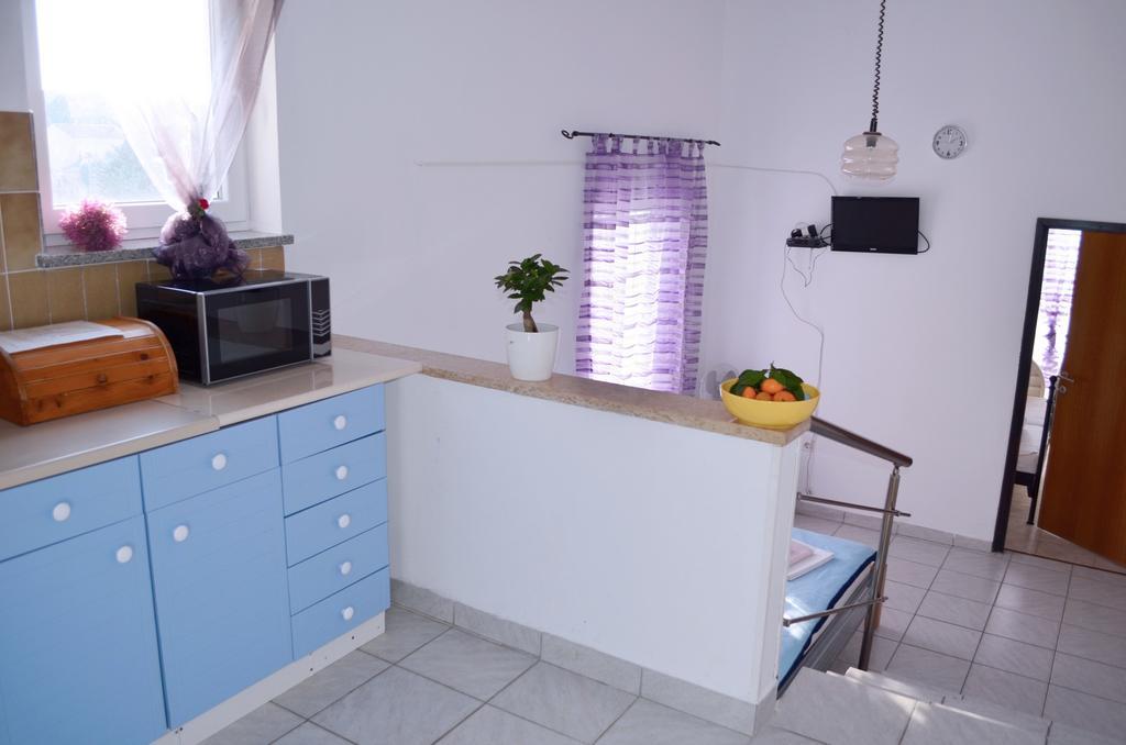 Apartments La Playa Pula Ngoại thất bức ảnh